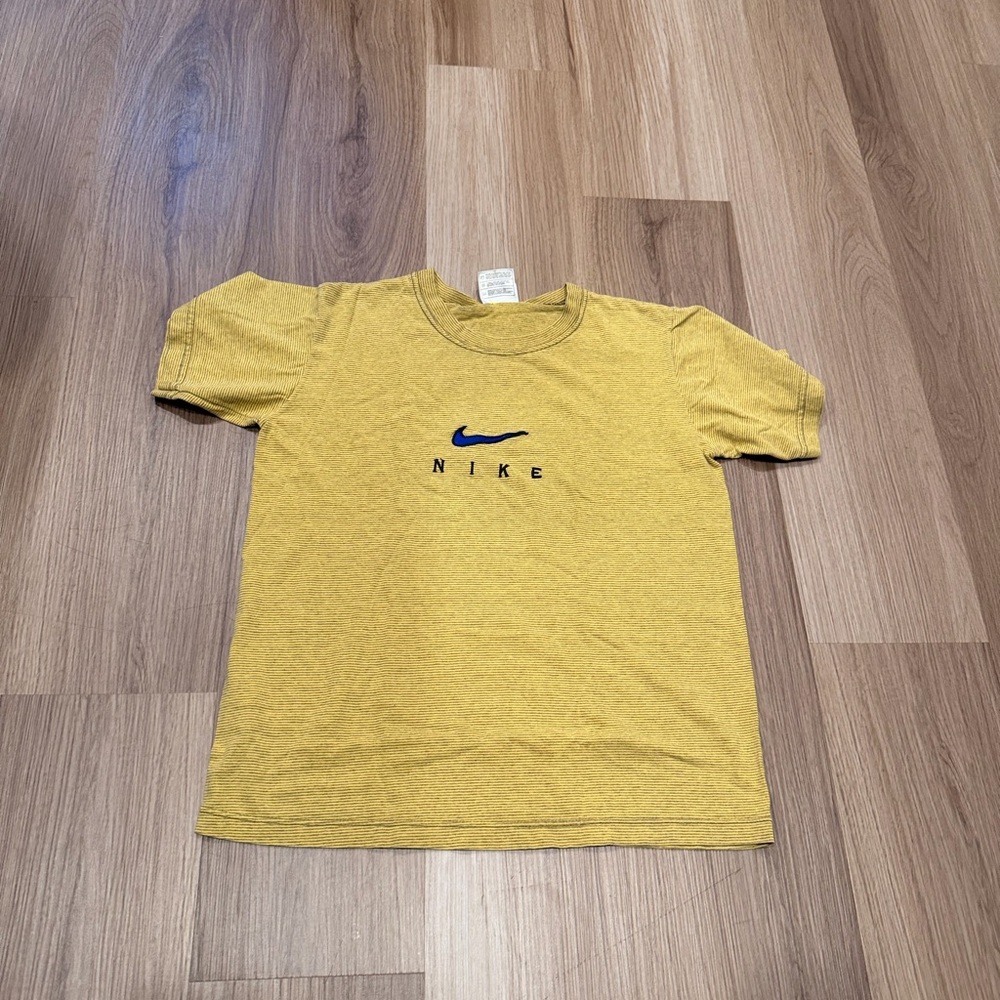 Vintage Nike baby tee Yellow Short Sleeve
